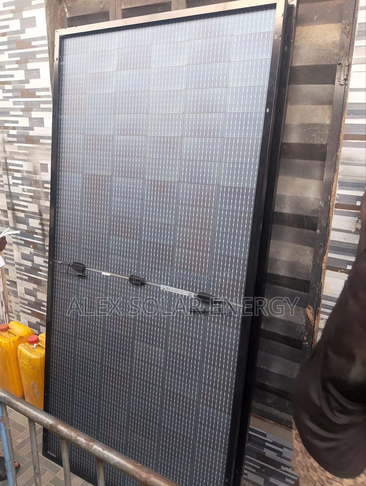 600watts Solar Panel Longi Mono Bifecial