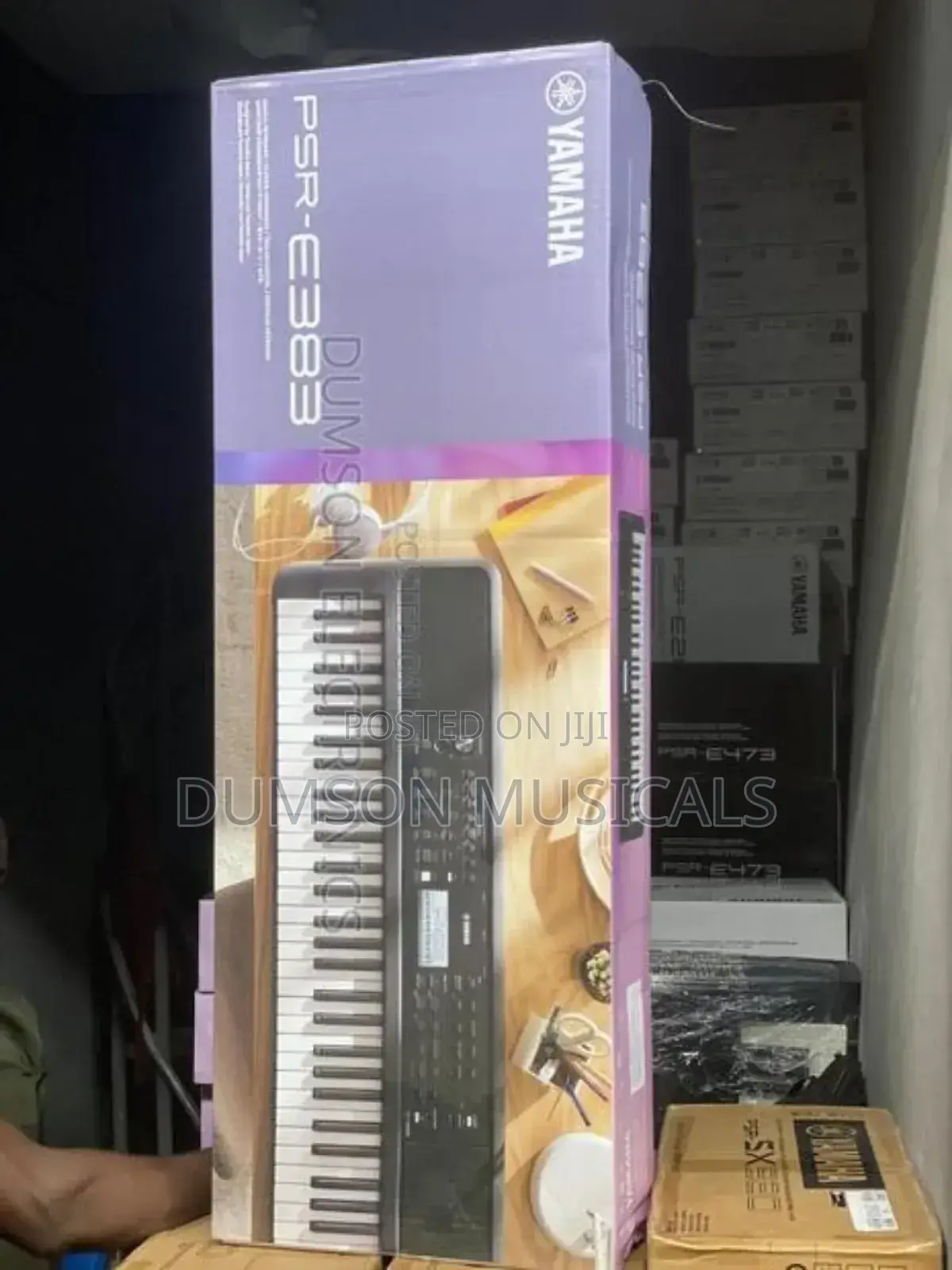 PSR E383 Yamaha Keyboard