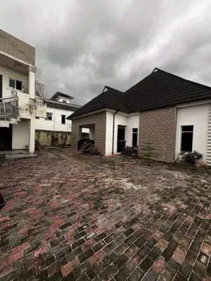 4bdrm Bungalow in Egbelu, Off Car Wash for sale