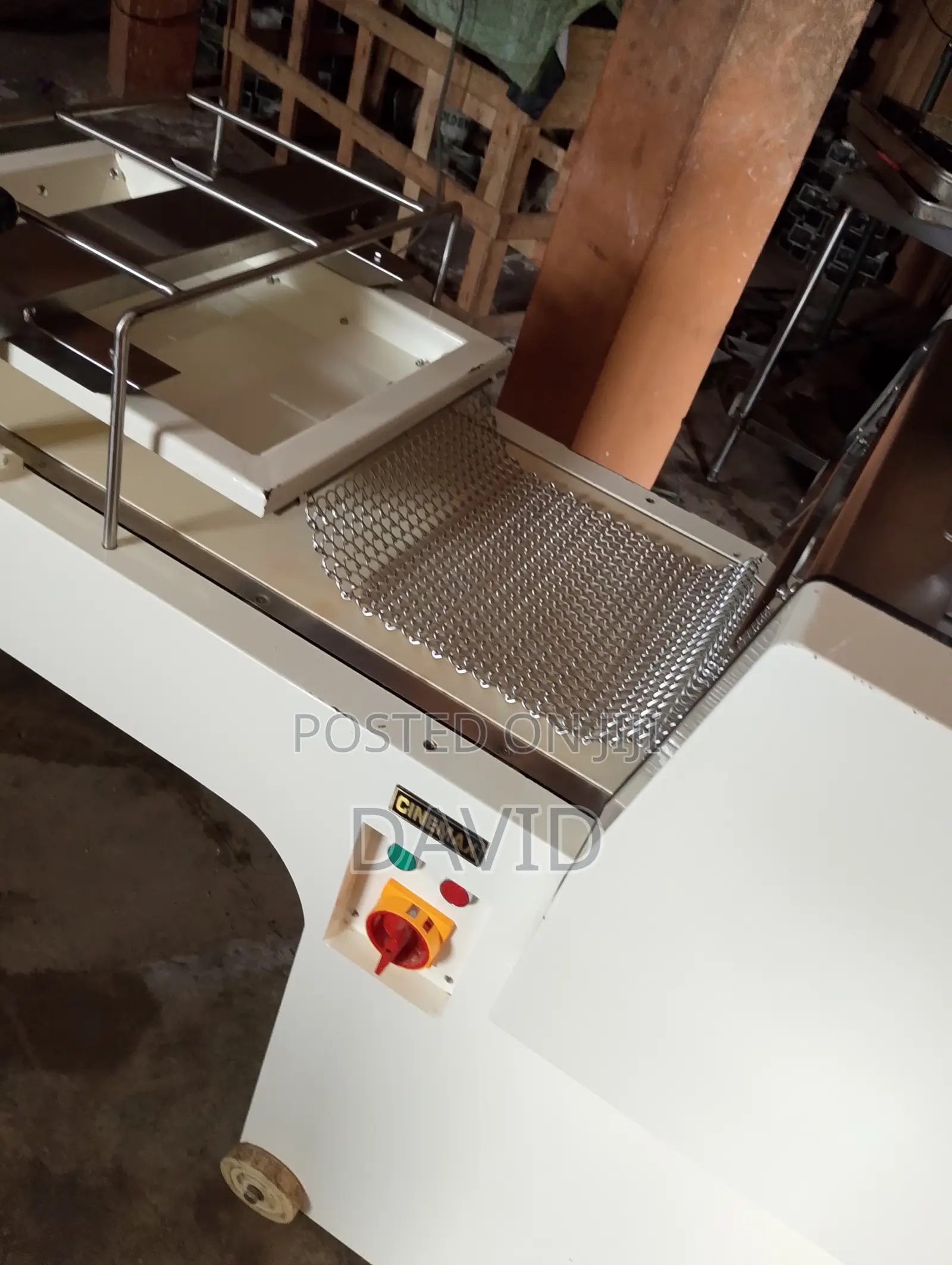 Bread Dough Moulder