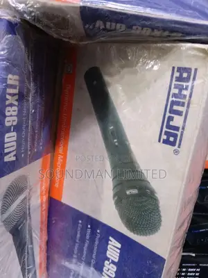Ahuja Wired Dynamic Microphone Aud 98xlr
