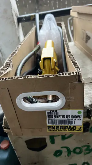 Enerpac Hydraulic Hand Pump P39