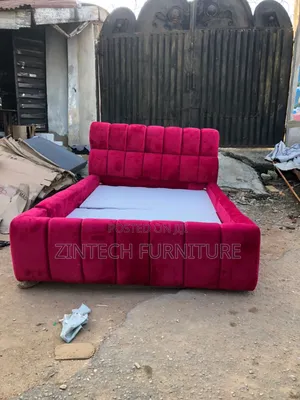 Quality Fabric 4 1/2 X 6 Bubble Head Bedframe