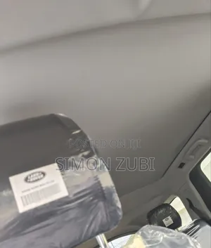 Land Rover Discovery Sport HSE 2018 Blue