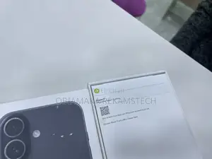 New Apple iPhone 17 256 GB