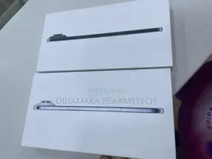 New Apple iPhone Air 256 GB