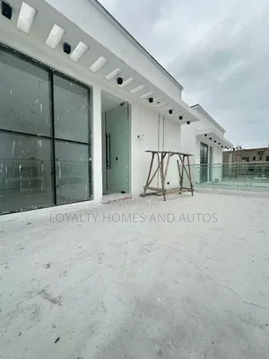 Furnished 5bdrm Duplex in Lekki Phase 1 for sale