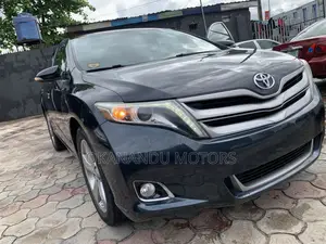Toyota Venza Limited 4dr Wagon AWD (3.5L 6cyl 6A) 2014 Green