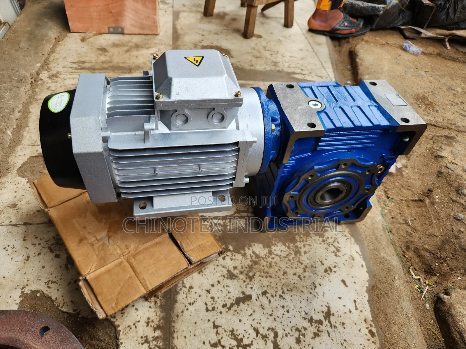 3hp/2.2kw Worm Gear Motor for Conveyor Drive