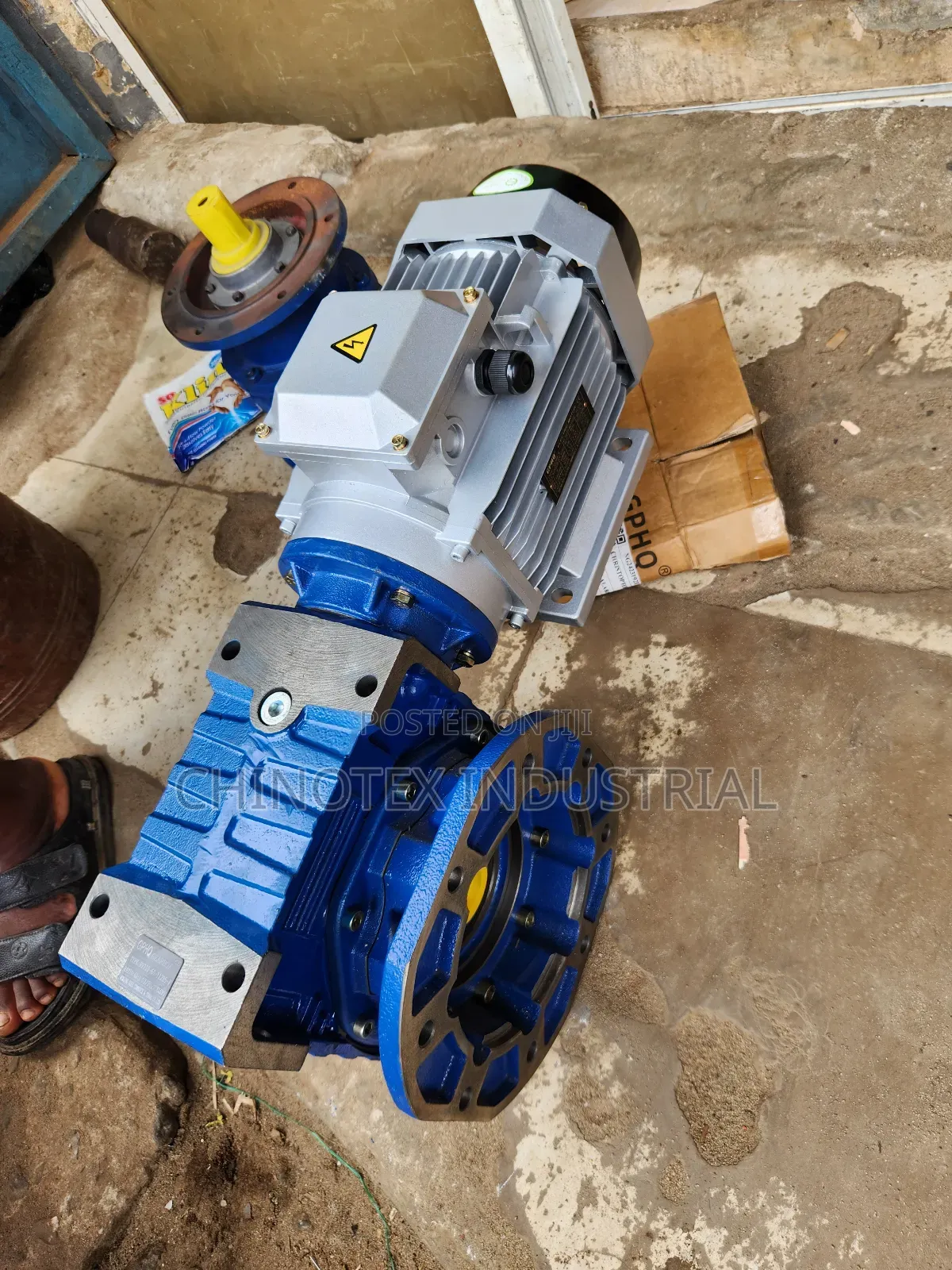3hp/2.2kw Worm Gear Motor for Conveyor Drive