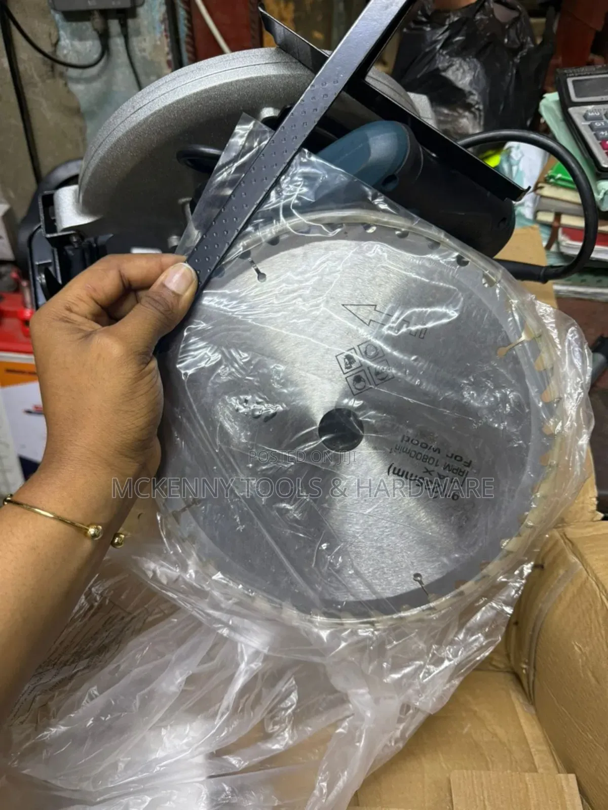 Power Plus Professional 2600w Circular Saw.