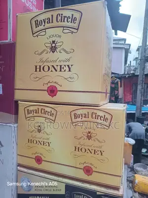 Royal Circle Honey By 12bott