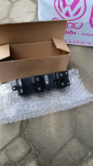 Front Door Power Window Switch/Button for Porsche Cayenne 2005-2010
