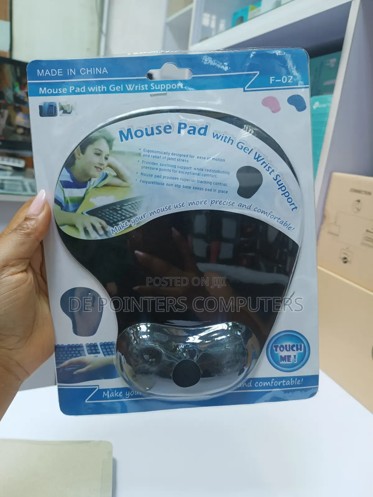 Mouse Pad With Gel Wrist Support