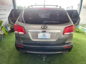 Kia Sorento 2015 Gray