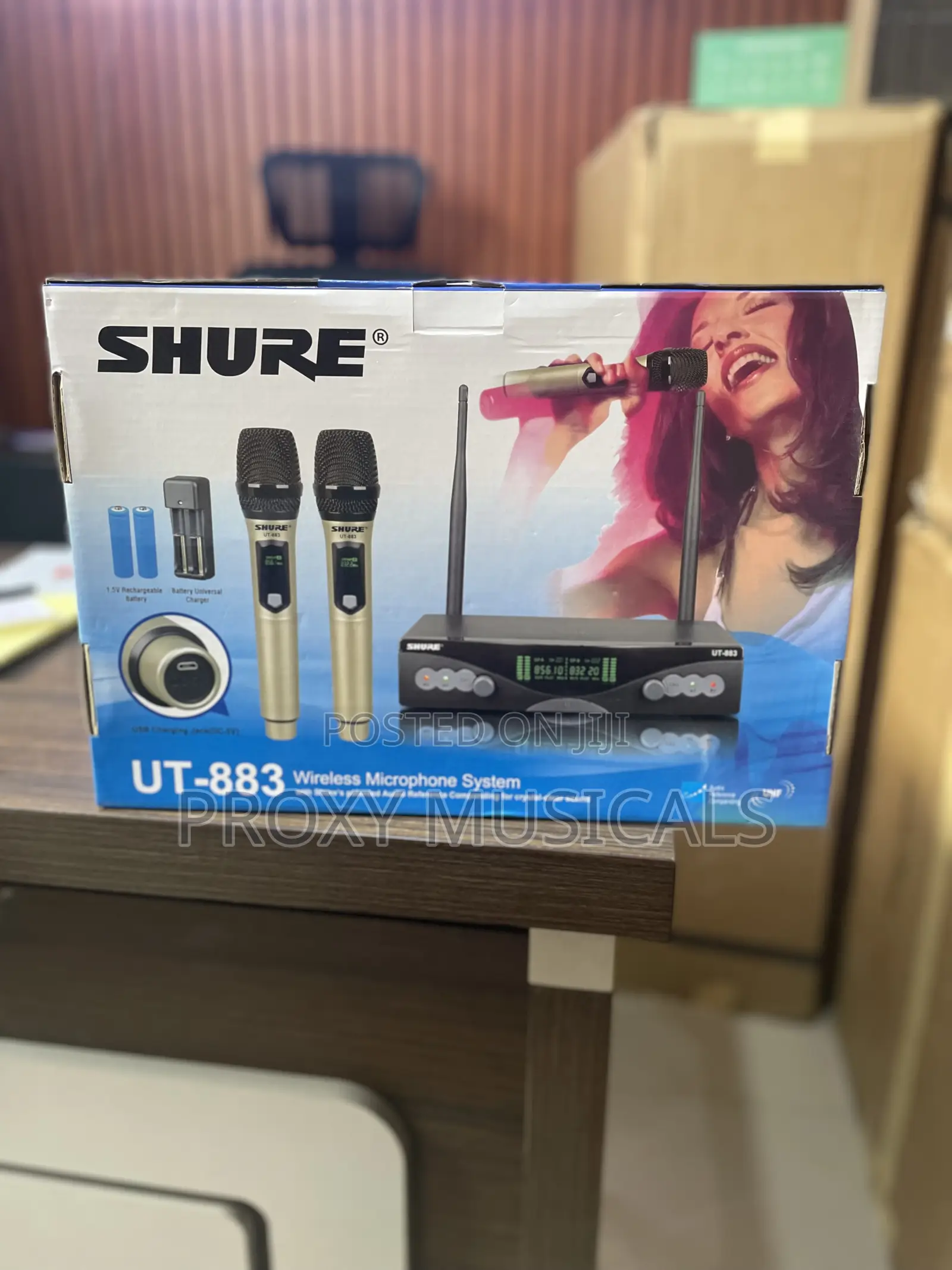 Shure Wireless Microphone Ut-883