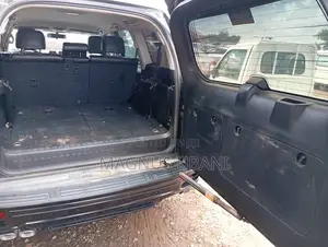 Toyota Land Cruiser Prado 4.0 Petrol TX-L 2015 Black