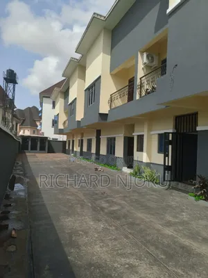 4bdrm Townhouse/Terrace in Amuwo-Odofin for sale