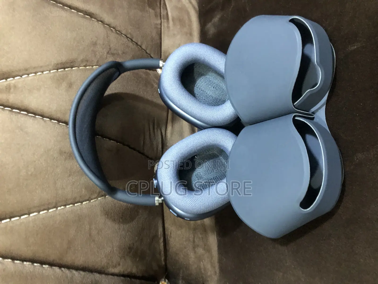 Second Generation Original Apple Airpodmax (Used)