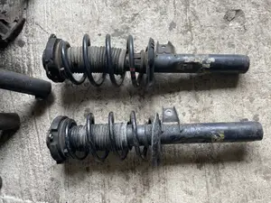 Front Shock Volkswagen Passat Jetta Golf 2010