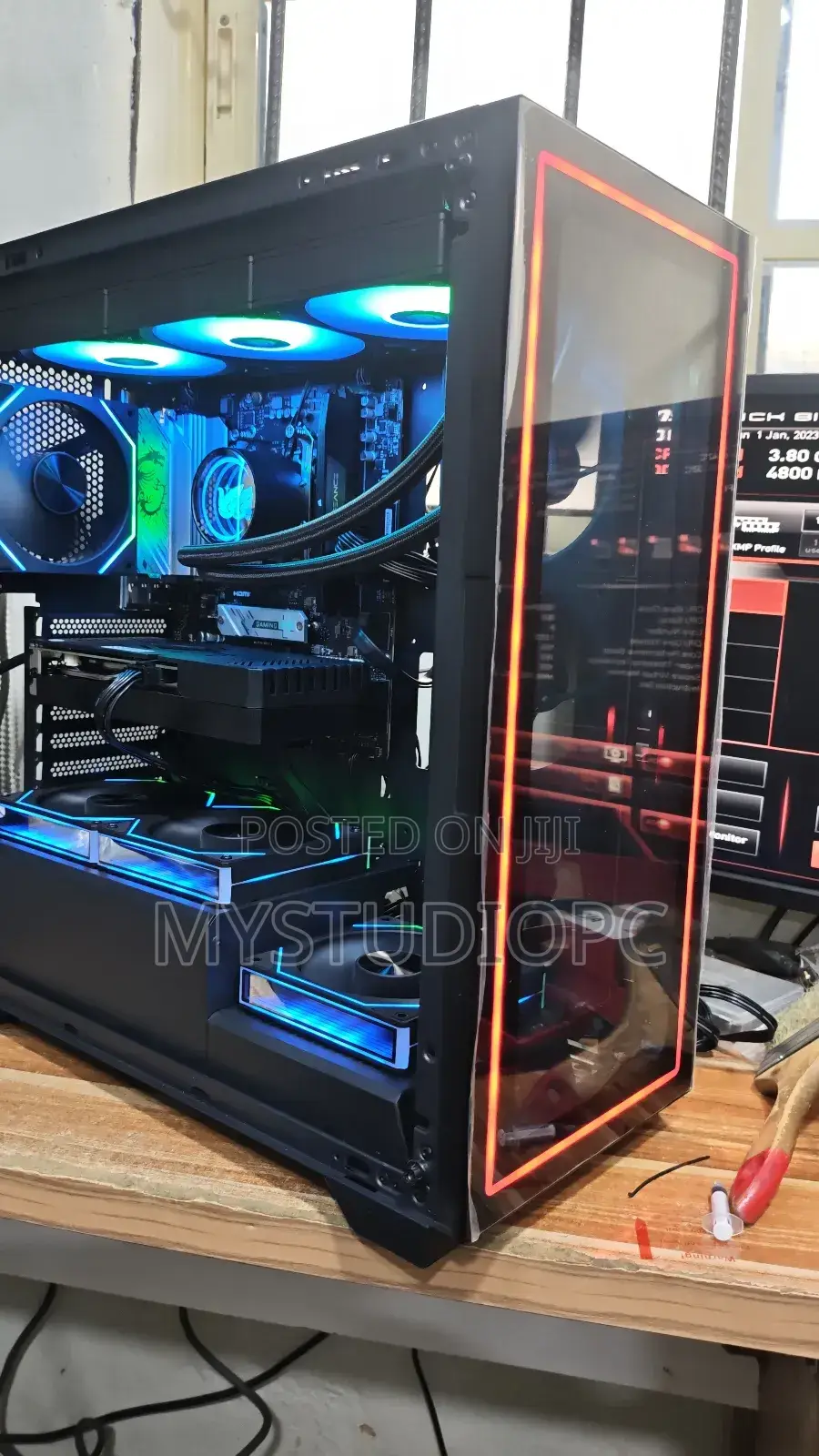 New Desktop Computer 32GB AMD Ryzen 7 SSD 2T