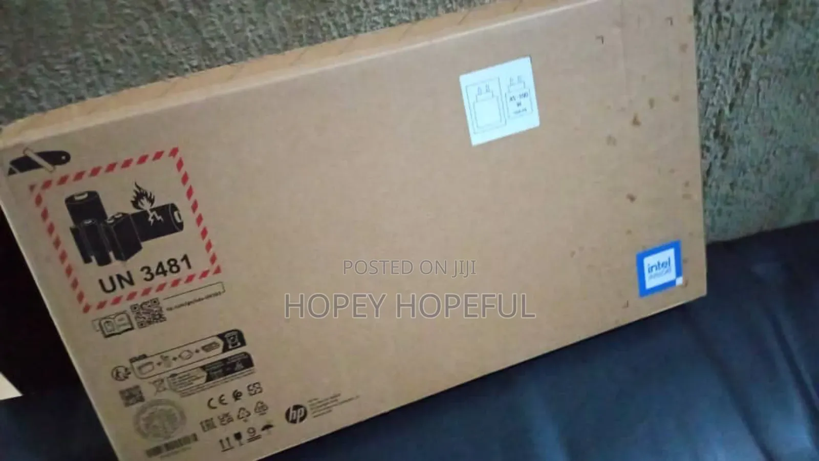 New Laptop HP 240 8GB Intel Core i3 SSD 512GB