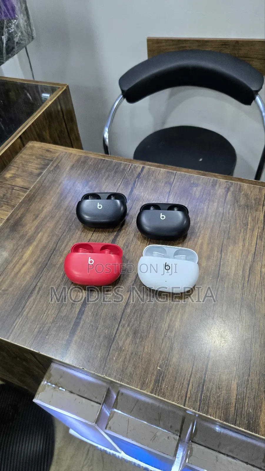 Beats Studio Buds