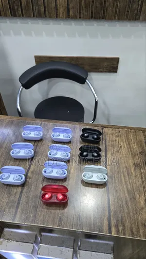 Beats Solo Buds