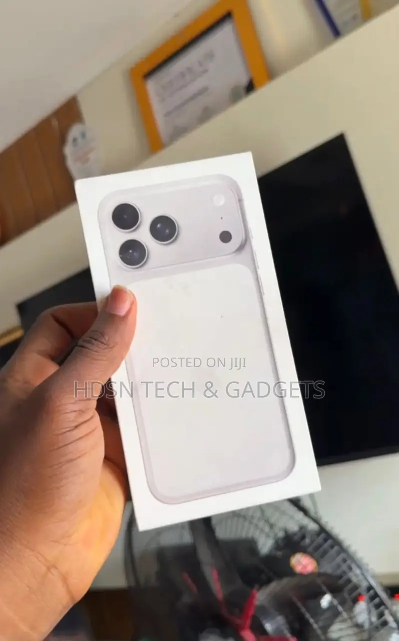New Apple iPhone 17 Pro Max 1 TB Silver