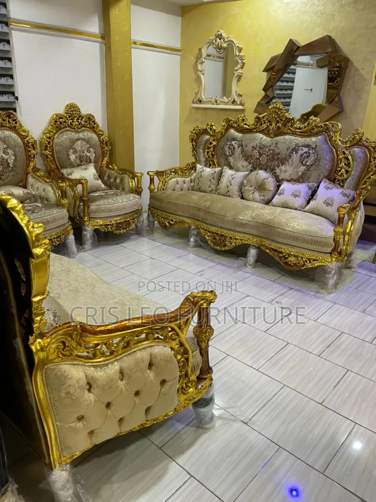 Complete Set of Sofas Chair by 8 Seater