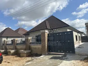 4bdrm Bungalow in Sungold Estate, Abuja (FCT) for rent