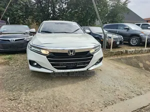 Honda Accord LX 2018 White