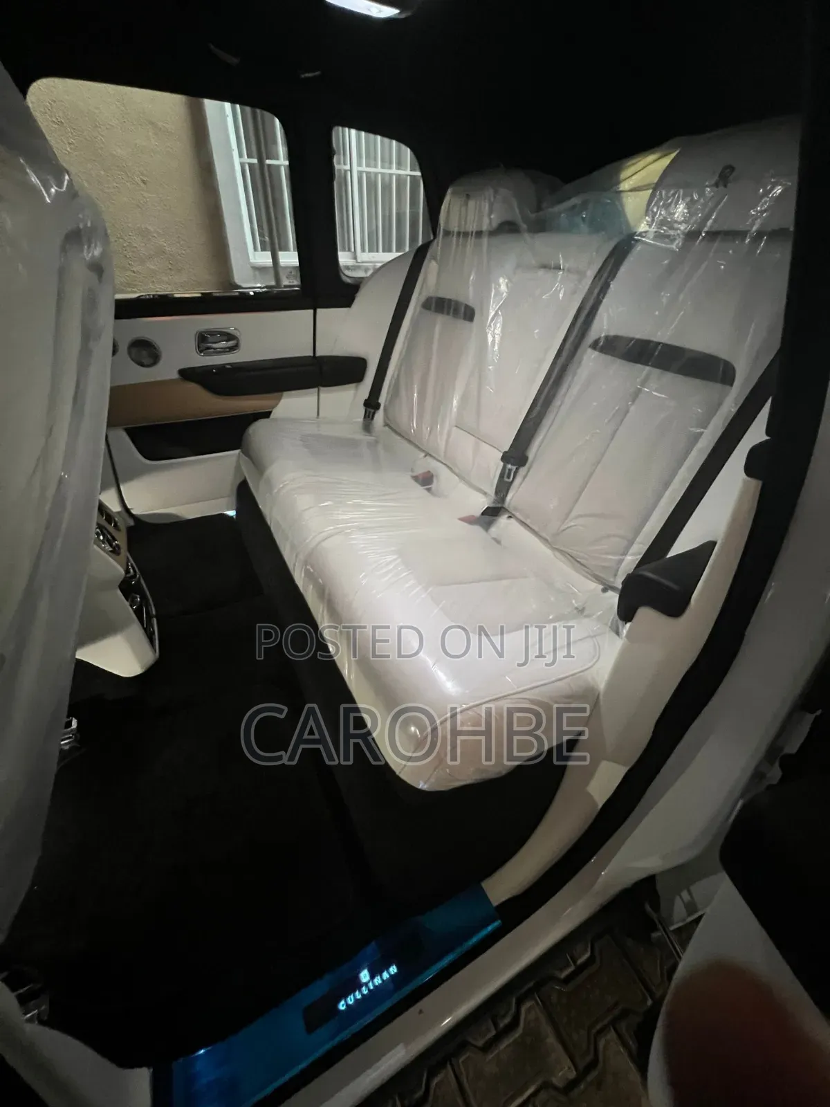 Rolls-Royce Cullinan Base 2019 White