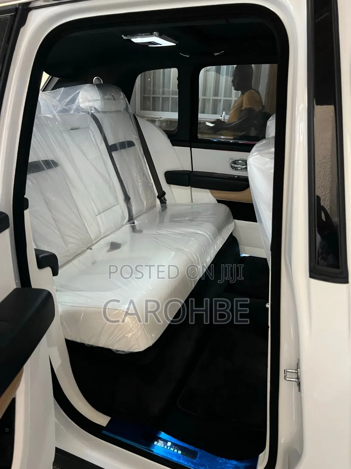 Rolls-Royce Cullinan Base 2019 White