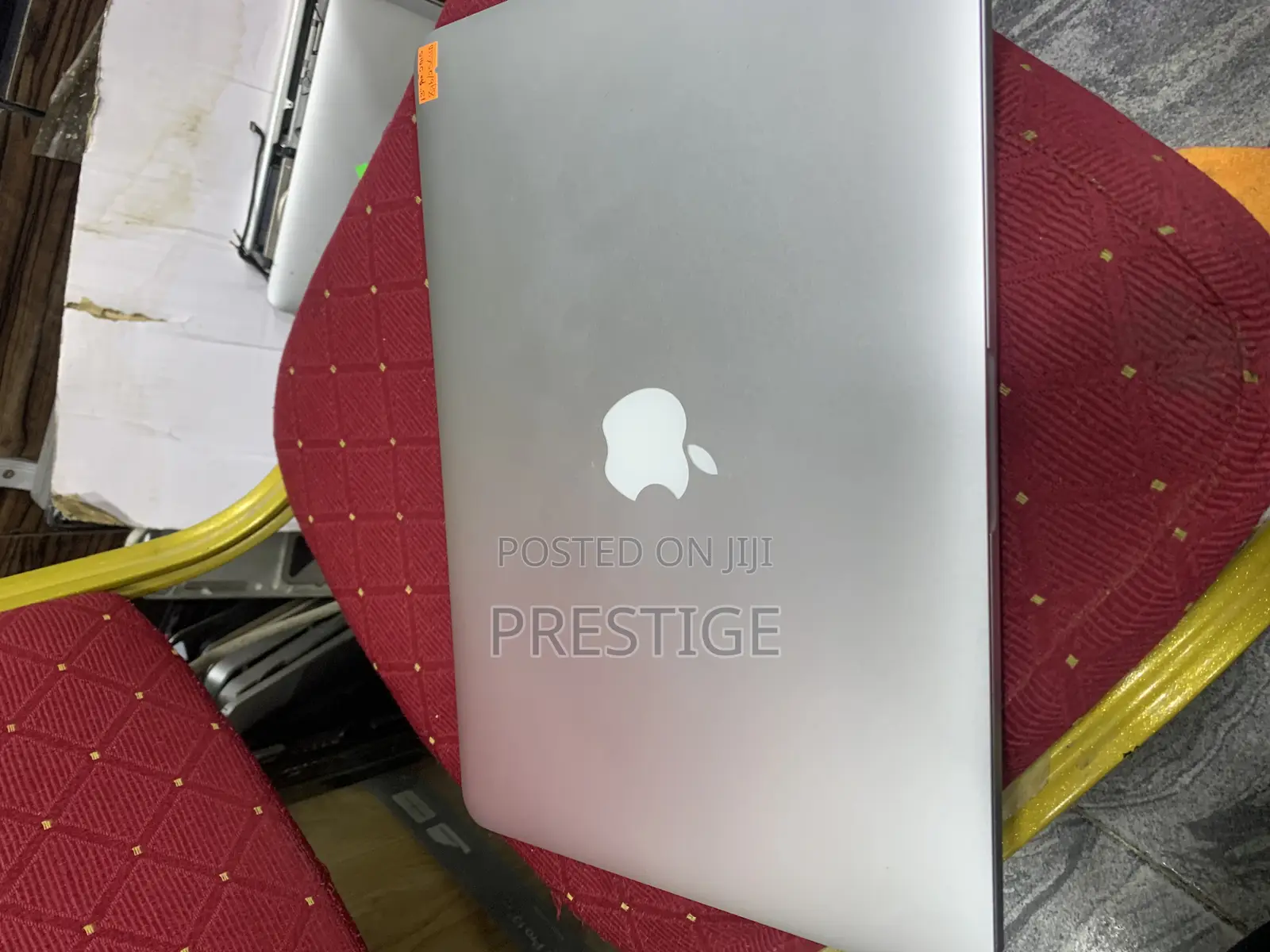 Laptop Apple MacBook Pro 2015 8GB Intel Core i5 SSD 256GB