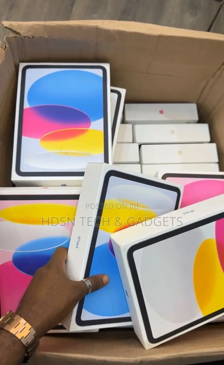 New Apple iPad (2025) 128 GB