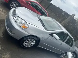 Toyota Corolla LE 2006 Silver