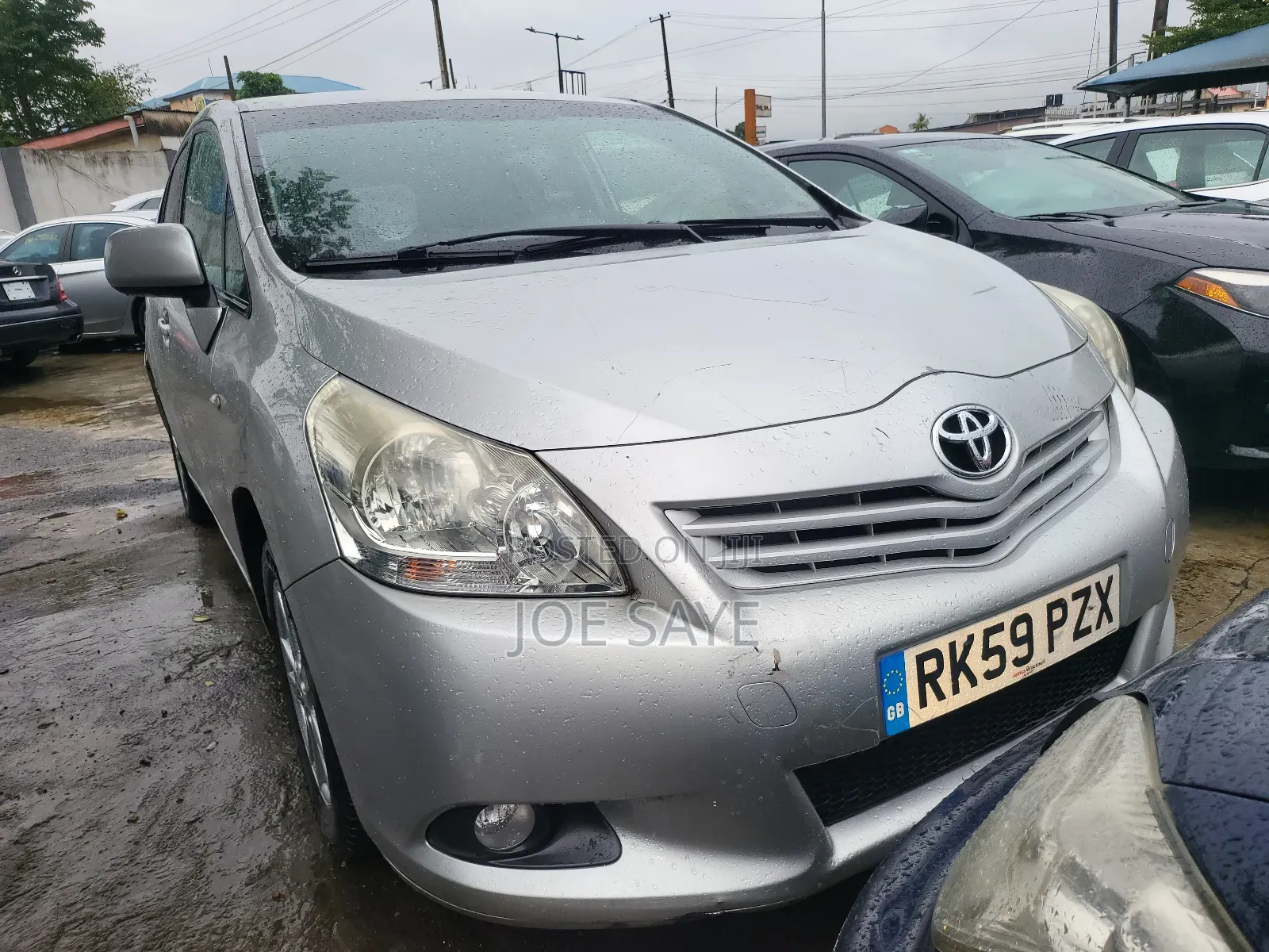 Toyota Verso 2010 Silver