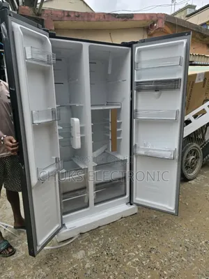 Hisense Side by Side Refrigerator