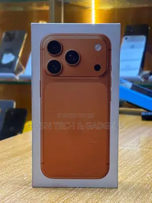 New Apple iPhone 17 Pro 256 GB Orange