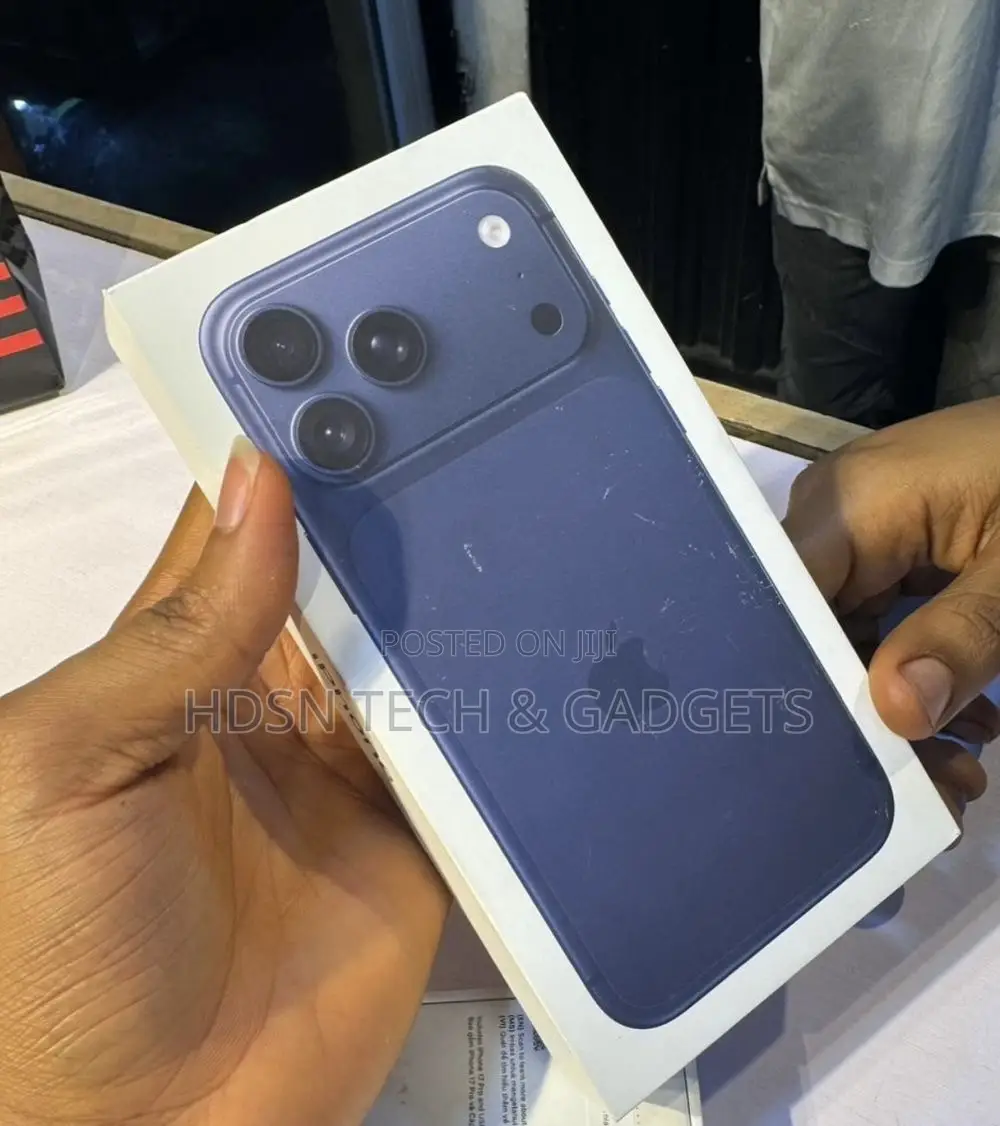 New Apple iPhone 17 Pro Max 1 TB Blue