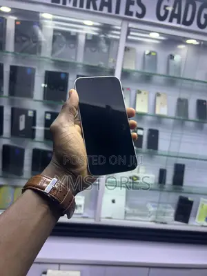 Apple iPhone 13 128 GB White