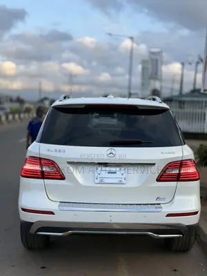 Mercedes-Benz M Class ML 350 4Matic 2013 White