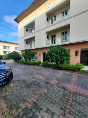 4bdrm Duplex in Chevron Estate, Lekki for rent