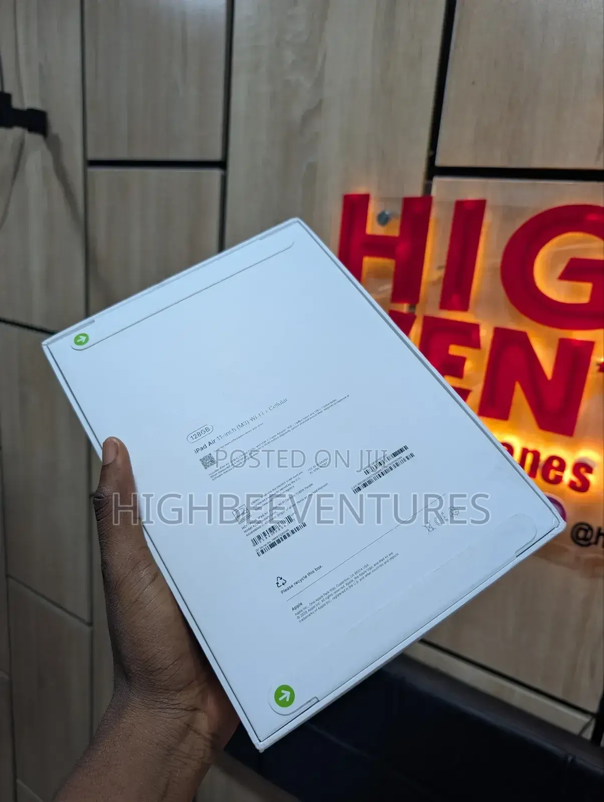 New Apple iPad Air 128 GB