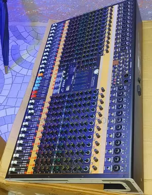 24 Channels Steck Audio Professional Mixer