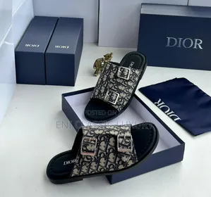 Pure Quality Luxury Men's Slippers Well Branded Package
