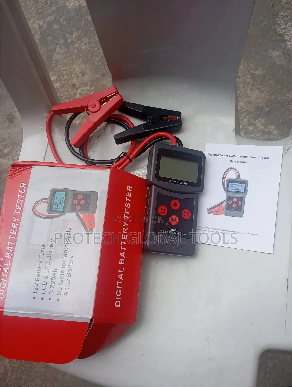 Digital Battery Analyser or Tester