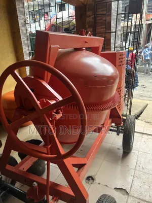 600l Concrete Mixer.
