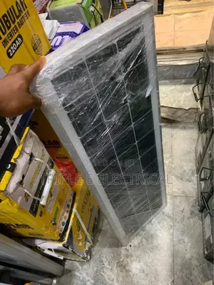 8 Eye  Iron Body Solar Panel